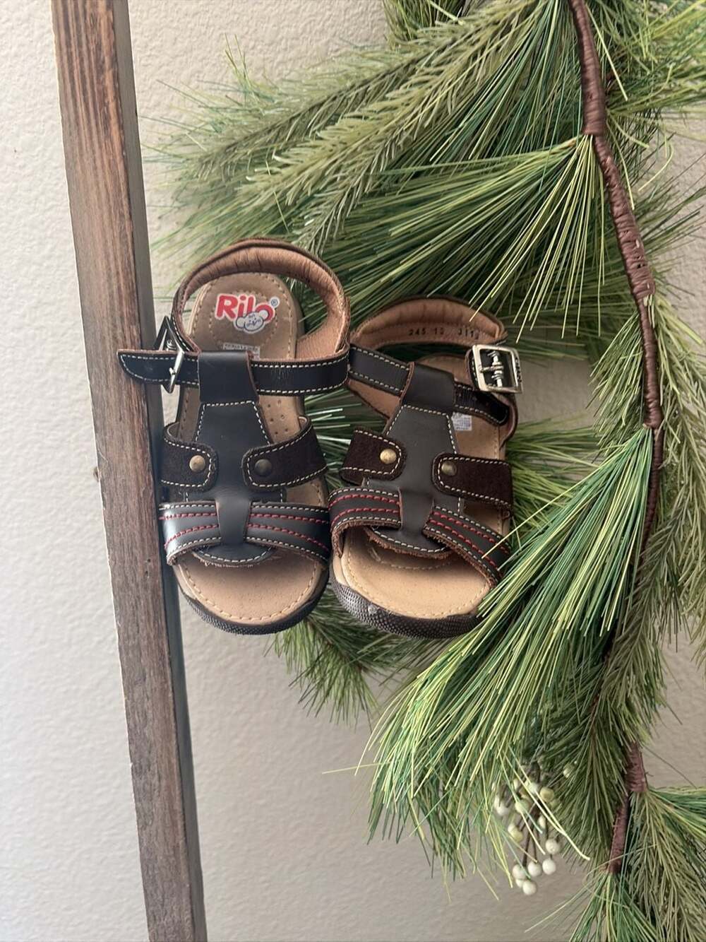 Rilo Boys Brown Leather Fisherman Sandals Model 3119 Size 16